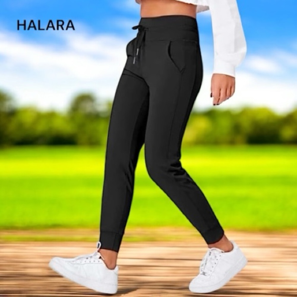 NWT HALARA Cloudful Air Jogger Size M Regular